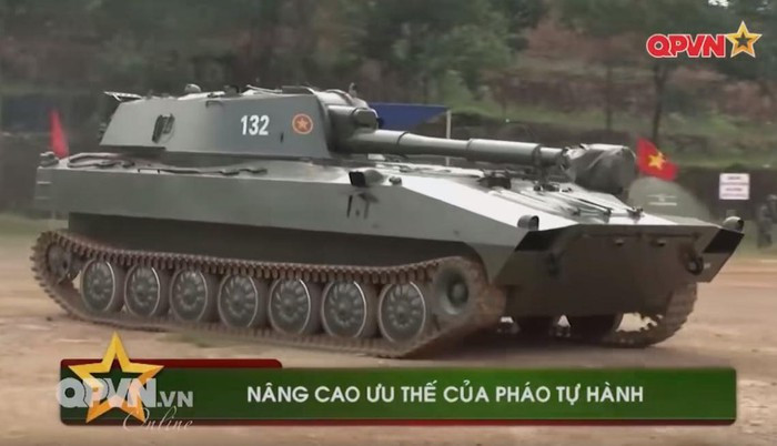 Những khẩu pháo tự hành chủ lực của Việt Nam hiện nay, 2S1 và 2S3, đã có thời gian phục vụ lâu dài, dần dần sẽ không còn có thể đáp ứng được nhu cầu của một cuộc chiến tranh hiện đại. Với những bước đi phát triển pháo tự hành như Việt Nam hiện nay, mong muốn rằng trong tương lai không xa nữa, chúng ta có thể sản xuất ra những loại pháo tự hành uy lực lớn, tầm bắn xa và sức sát thương cao, xứng đáng để thay thế những “già gân” đã sử dụng hơn 40 năm này. Ảnh: Pháo tự hành 2S1 Gvozdika 122mm của pháo binh Việt Nam huấn luyện. Ảnh: QPVN.