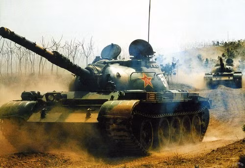 Như vậy đánh giá tổng quát, số xe tăng Type 59 trong biên chế PLA chiếm khoảng 25-27% (nếu theo số liệu của NI thì Type 59 chiếm 42%); số Type 69 và 88 chiếm khoảng 8,5%. Ảnh: Xe tăng chiến đấu chủ lực kiểu 59 - Nguồn: Wikipedia.