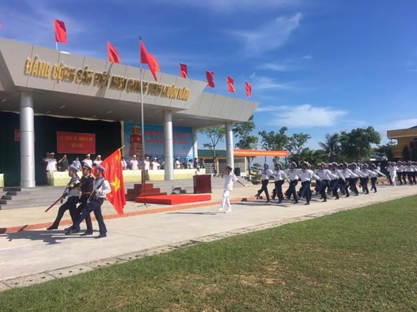 Lữ đoàn 146 Đoàn Trường Sa: Lữ đoàn 146 vùng 4 hải quân được thành lập ngày 8/5/1978 với tiền thân là trung đoàn 146 phòng thủ quần đảo Trường Sa