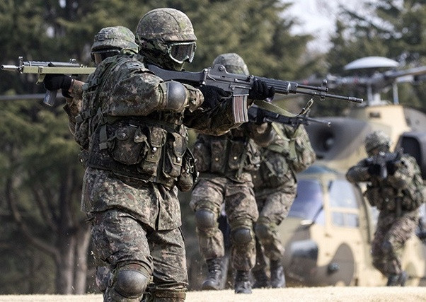 Theo báo cáo, Lục quân Hàn Quốc có kế hoạch trang bị hệ thống Tiger 4.0 cho 4 tiểu đoàn vào năm 2021, 4 lữ đoàn vào năm 2025 và tất cả các đơn vị vào năm 2030. Theo ước tính, để hoàn thành chương trình trang bị này, Lục quân Hàn Quốc sẽ tốn khoản ngân sách tới 1 tỷ USD.