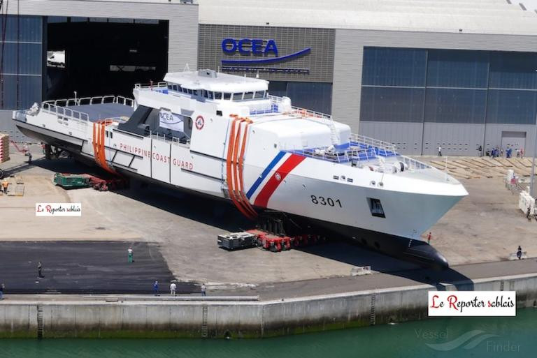 Mới đây, tàu tuần tra hiện đại nhất của Philippines vừa được hạ thủy tại nhà máy đóng tàu OCEA ở Pháp. Việc đưa tàu tuần tra cỡ lớn đa năng này vào biên chế sẽ giúp tuần duyên Philippines (PCG) nâng cao khá đáng kể khả năng của mình trong việc tuần tra thực thi pháp luật tại những vùng biển xa và cứu hộ cứu nạn. Ảnh: Tàu tuần duyên số hiệu 8301 mới của Philippines lúc sắp hạ thủy.