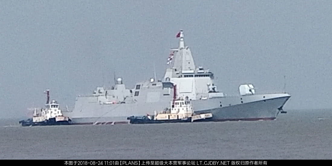 Chi phí dự tính cho mỗi tàu đã được công khai, khoảng 903 triệu USD. The các chuyên gia quân sự, trong số 8 tàu đóng theo kế hoạch thì sẽ có 4 tàu được trang bị cho Đội tàu Khu trục số 1 thuộc Hạm đội Bắc Hải, 4 tàu còn lại sẽ biên chế cho Đội tàu Khu trục số 9 của Hạm đội Nam Hải. Ảnh: Tàu Nam Xương đang thử nghiệm trên biển - Nguồn: PLAN