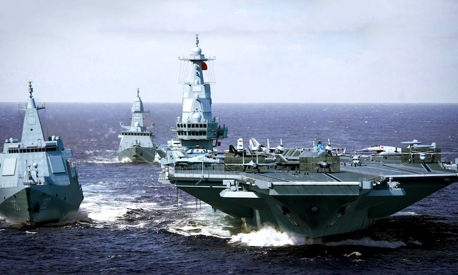 Về mặt lý thuyết, cấu hình tối thiểu của biên đội tàu sân bay Mỹ bao gồm: 1 tàu tuần dương lớp Ticonderoga, 2 tàu khu trục hạm lớp Arleigh Burke, 1 tàu tiếp tế và 2 tàu ngầm hạt nhân tấn công.