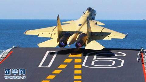 Hiện nay việc sản xuất tiêm kích hạm J-15 của Trung Quốc đã tạm dừng lại, do độ tin cậy không cao và đặc biệt là loại máy bay này không có khả năng tàng hình; do vậy rất có khả năng Trung Quốc trong thời gian tới sẽ tập trung đầu tư để hoàn thiện máy bay FC-31; đây có lẽ là sự hợp logic, khi loại máy bay chiến đấu khác của Trung Quốc là J-20 hoàn toàn không có khả năng cất và hạ cánh trên hàng không mẫu hạm.