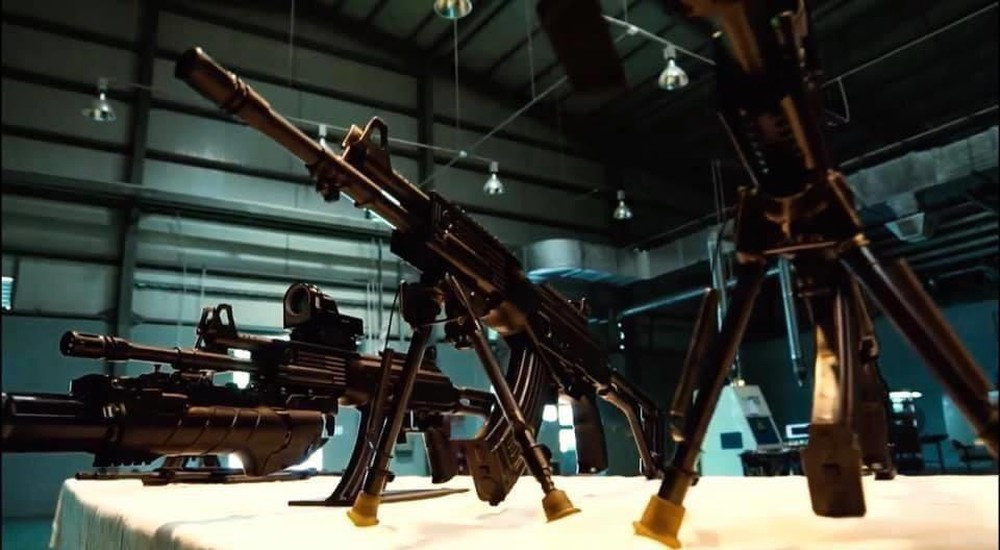 Những tin vui về ngành chế tạo súng của nước nhà thời gian gần đây đã làm người đam mê quân sự Việt Nam không khỏi phấn khích. Hi vọng trong tương lai gần, hình ảnh người lính bộ đội cụ Hồ thời đại mới với những khẩu tiểu liên hiện đại trên tay sẽ xuất hiện nhiều hơn nữa trên các phương tiện thông tin đại chúng.