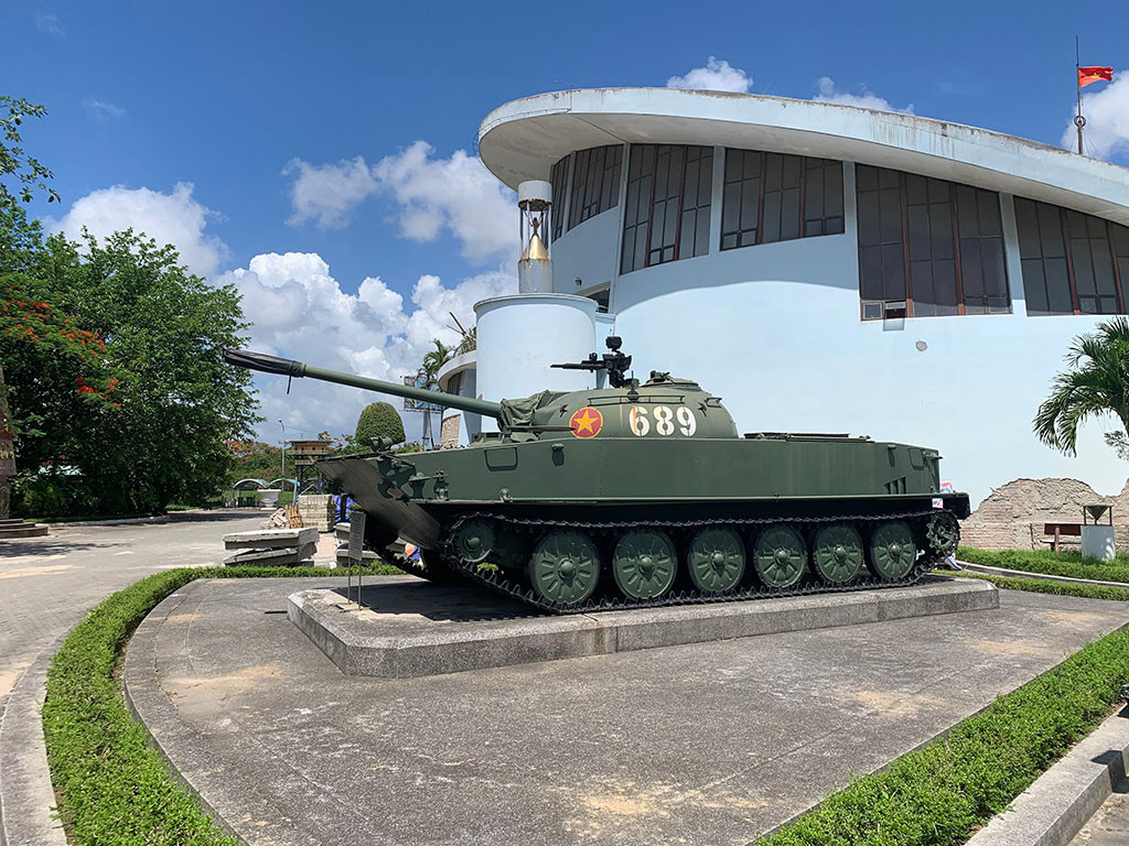 K63-85 là định danh của Việt Nam dành cho xe tăng Type 63 (Type = Kiểu) được Trung Quốc viện trợ trong giai đoạn 1970-1971. Xe tăng K63-85 xuất trận lần đầu trong cuộc tổng tiến công 1972 và sau này tiếp tục được bộ đội tăng thiết giáp sử dụng trong giai đoạn cuối kháng chiến chống Mỹ cũng như trong chiến tranh biên giới Tây Nam. Đáng chú ý, nhờ khả năng bơi lội tuyệt vời, cùng với PT-76, K63-85 được ưu tiên trang bị cho Binh chủng Hải quân Đánh bộ - Hải quân Nhân dân Việt Nam.