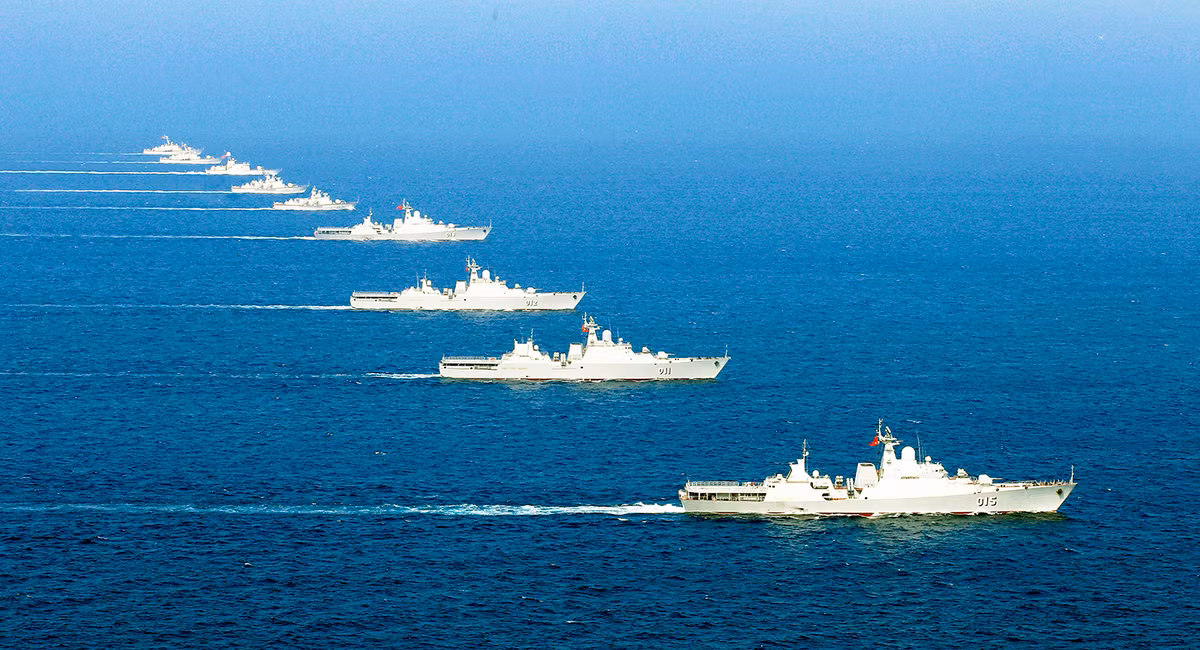 Tham vong dong tau ten lua Hai quan Viet Nam mot thoi gio ra sao?