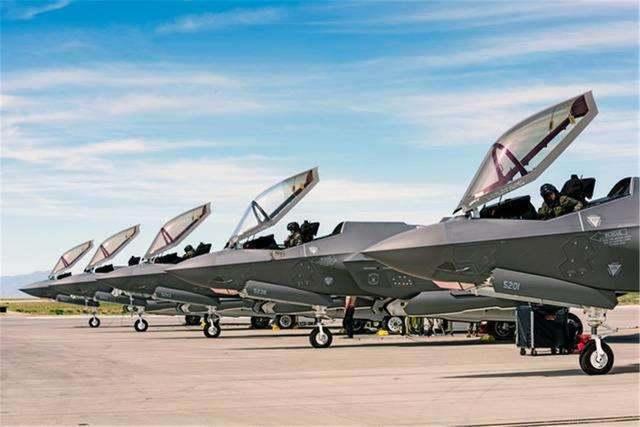 Mặc dù việc triển khai máy bay chiến đấu F-35 của Israel là một hoạt động tuyệt mật, nhưng vệ tinh quang học của quân đội Nga vẫn phát hiện ra những thay đổi của máy bay chiến đấu của Không quân Israel.