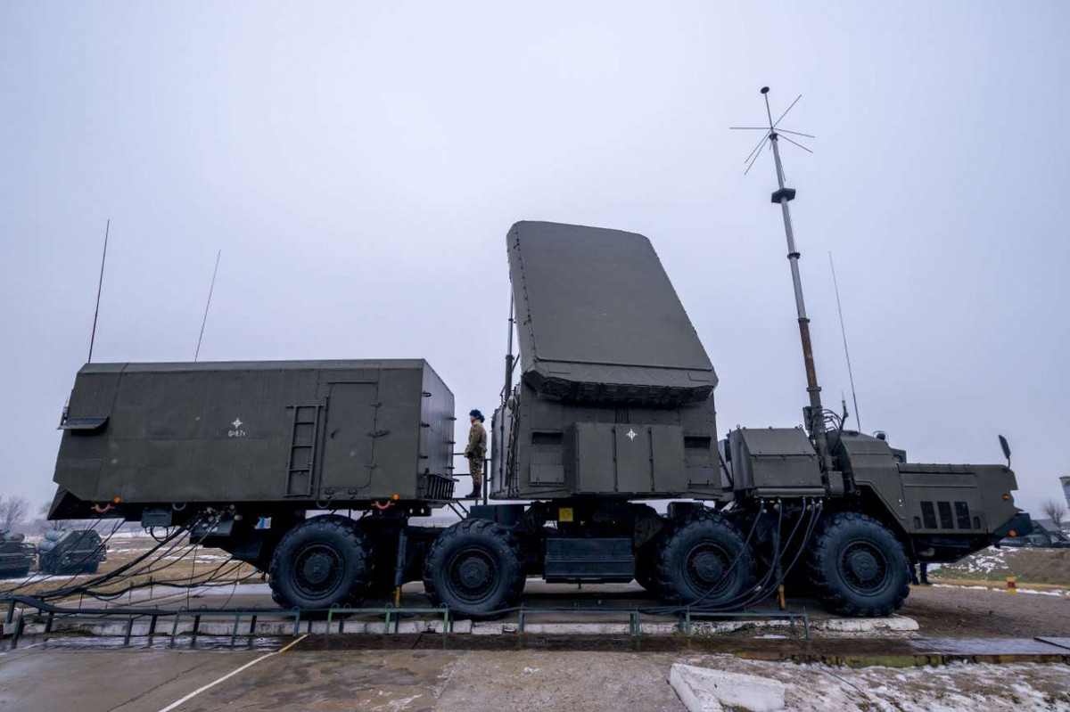 Đài 30N6 có thể dẫn đường cho tên lửa hạ 4 mục tiêu cùng lúc, tầm thám sát mục tiêu khoảng 200km. Ảnh: Grigory Bedenko