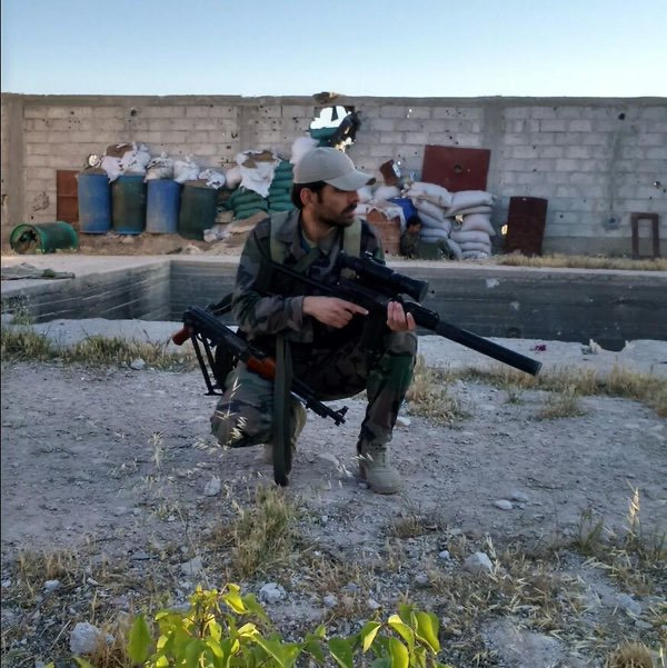 Hiện nay VSK-94 đang được sử dụng số lượng ít trong các lực lượng đặc biệt của các đơn vị hành pháp ở Nga, ngoài ra nó cũng được xuất khẩu cho một số nước đồng minh và đối tác trong đó có Việt Nam. VSK-94 cũng đã trải qua quá trình thực chiến tại Syria và cho một số kết quả rất đáng khả quan. Súng có giá thành rẻ hơn VSS Vintorez nên có khả năng thua kém một chút so với loại súng đắt đỏ hơn, tuy nhiên điều này là không quá đáng kể. VSK-94 nhìn chung vẫn là một loại hoả khí tốt và đáng tin cậy Ảnh: Lính SSA với súng bắn tỉa VSK-94 tại Syria