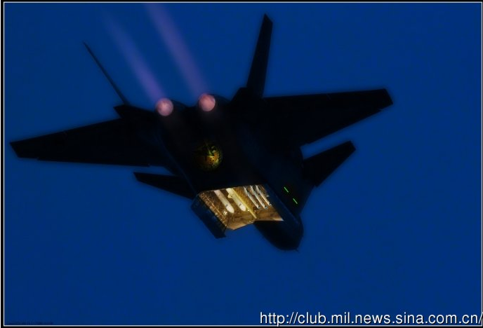 Với thiết kế khí động chưa hoàn hảo, J-20 sẽ có đặc tính tàng hình nhất định nếu như nó được phủ 1 lớp sơn đặc biệt vô hiệu hóa sóng điện từ của radar, nhưng hiện tại Trung Quốc không có những chuyên gia hàng đầu về loại vật liệu này. Mỹ khẳng định, hiển thị hình ảnh J-20 trên radar sục sạo của Mỹ đặt ở Nhật vẫn còn khá rõ nét và J-20 bị cho là chỉ bằng chiếc F-15C.