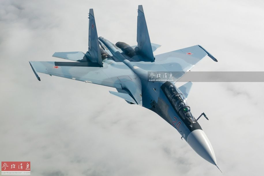 Nguồn tin từ Bộ Quốc phòng Nga cho biết, 2 chiếc Su-30SM1 đầu tiên sẽ được chuyển giao cho quân đội Nga để thử nghiệm máy bay và huấn luyện phi công. Vào năm 2021, một số đơn vị của Lực lượng không quân vũ trụ Nga sẽ được trang bị loại máy bay mới nhất này. Ảnh: Su-30SM của Không quân Nga - Nguồn: Airliners.net