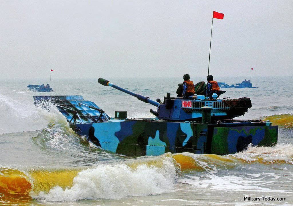 Trước mũi xe tăng ZTD-05 có một tấm chắn sóng với hệ thống thủy lực riêng. Tấm chắn sóng này sẽ được nâng lên để giúp xe bơi trên biển, chống chịu các đợt sóng của đại dương, cũng như ngăn không cho nước tràn vào vị trí tháp pháo. Ngoài ra, khi cần tấm chắn sóng có thể dùng như lớp giáp tăng cường.