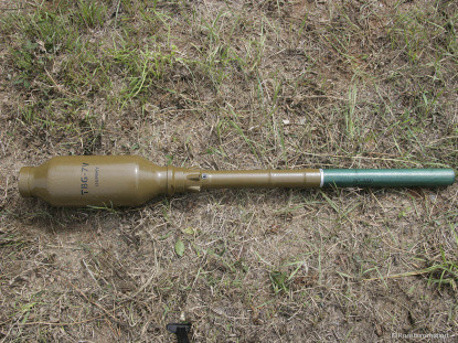 Không chỉ dừng lại ở khả năng chống tăng, vào cuối thập niên 1980, một loạt đạn chống bộ binh dùng cho PRG-7 đã được đưa vào sử dụng, trong đó có đạn nhiệt áp TBG-7V có bán kính phá hủy từ 8-10 m; vài năm sau đó, một đầu đạn OG-7V với đầu đạn phân mảnh, chứa 400 g thuốc nổ đã xuất hiện. Ảnh: Đạn nhiệt áp TBG-7V - Nguồn: Wkipedia.