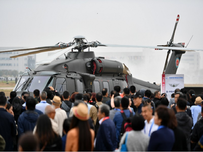 Tất cả điều này cho thấy, việc sản xuất hàng loạt Z-20 đã được bắt đầu, và từ bây giờ, Z-20 sẽ được cung cấp với số lượng lớn cho quân đội Trung Quốc. Nhưng để có thể trang bị rộng khắp cho toàn quân, chắc chắn sẽ phải mất vài năm.