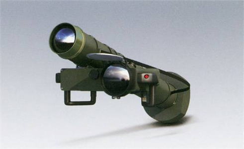 HJ-12 là sản phẩm hứa hẹn có tính cạnh tranh cao với các đối thủ tương tự như tên lửa FGM-148 Javelin của Mỹ và Spike của Israel. Những tính năng kỹ chiến thuật đã được NORINCO công bố cho thấy, HJ-12 không hề kém hơn các mẫu của Mỹ và Israel.