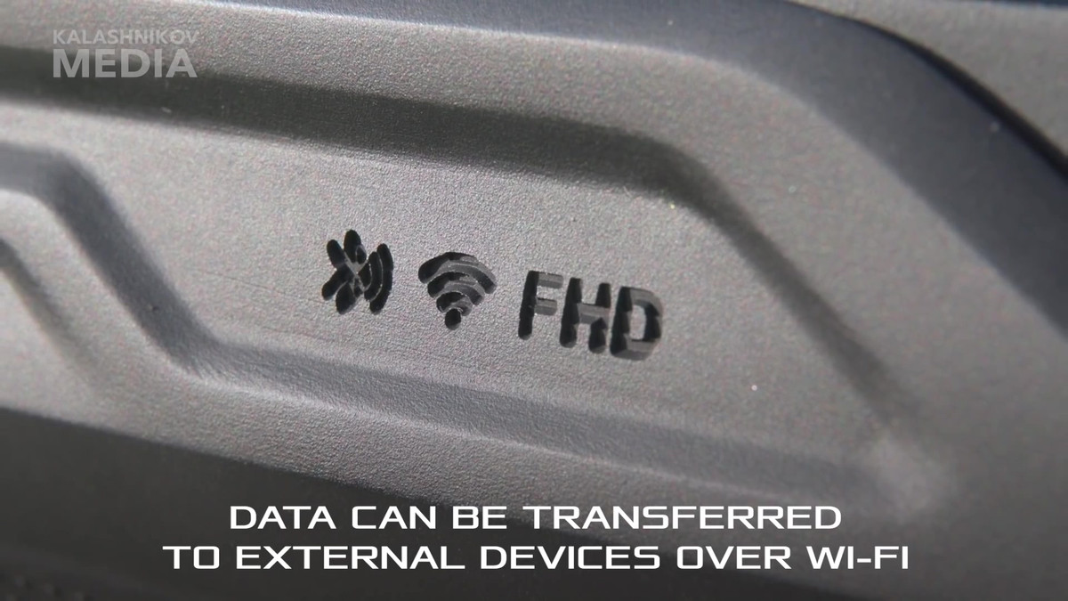 Biểu tượng kết nối bluetooh và Wifi trên thân súng thông minh MP-155 Ultima.