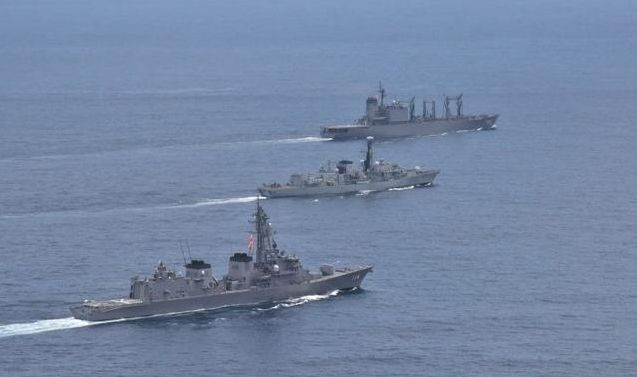 Theo thông tin, Hải quân Hoàng gia hiện chỉ có 6 tàu khu trục, nhưng hầu hết thời gian của các tàu khu trục này giành để nằm cảng; thời gian thực hiện nhiệm vụ trung bình chỉ là 20%. Ảnh: Tàu khu trục của Anh trong một nhiệm vụ tại Đại Tây Dương - Nguồn: Hải quân Anh.