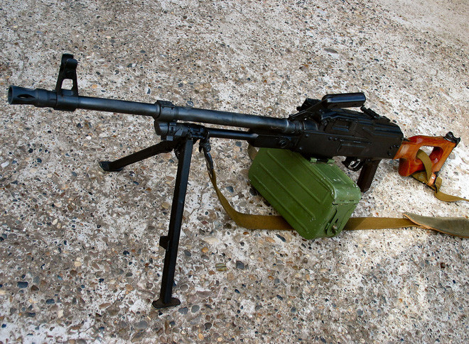 Với việc đưa vào biên chế dòng súng máy hiện đại này, các đơn vị bộ binh và bộ binh cơ giới Việt Nam đã hoàn tất mảnh ghép cuối cùng, thay thế hoàn toàn vũ khí cá nhân cũ bằng các loại vũ khí mới
