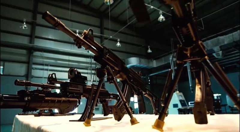 Sau sự xuất hiện ồ ạt của súng trường tấn công tiêu chuẩn mới của bộ binh Việt Nam là STV-380, người đam mê quân sự nước nhà đã không khỏi vui mừng bởi rất có thể, người lính Việt Nam thời gian tới sẽ được trang bị một mẫu súng mới, đáp ứng nhu cầu của chiến tranh hiện đại, thẩm mỹ và đặc biệt đây là thành quả, tinh hoa do chính trong nước chúng ta tạo ra. Ảnh: Súng trường STV-380 nhiều khả năng được biên chế đại trà quân đội Việt Nam trong tương lai- Nguồn: QPVN.