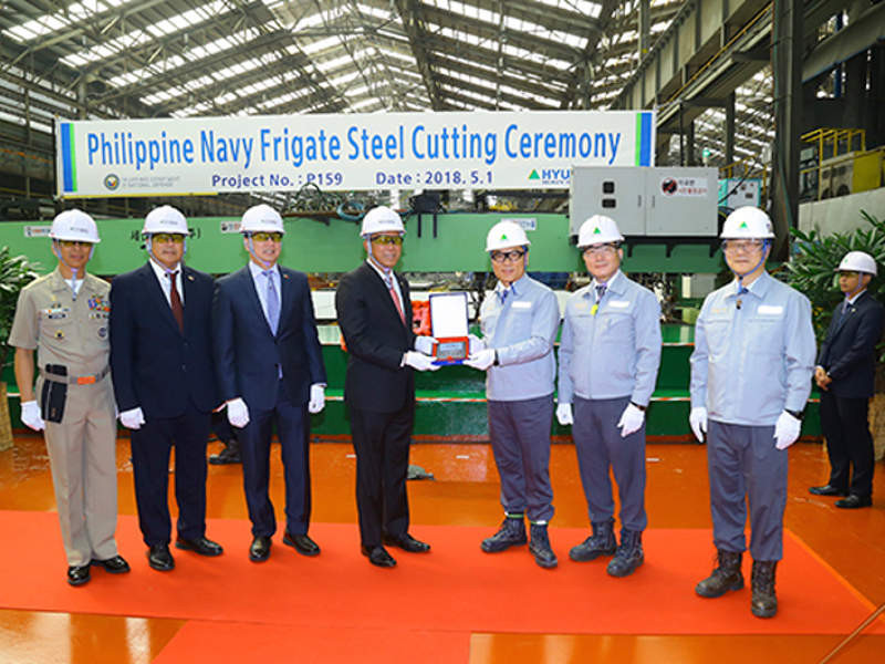 Hai tàu này nằm trong Chương trình hiện đại hóa hải quân Philippines, nhằm đối phó với việc Trung Quốc ngày càng có những hành động đe dọa chủ quyền lãnh hải của Philippines trong thời gian gần đây.