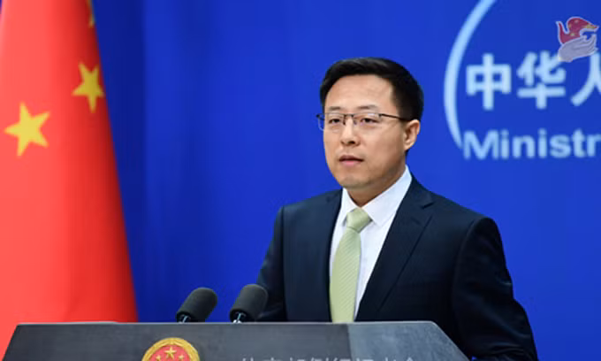 Chủ tịch Trung Quốc Tập Cận Bình gần đây khẳng định một thái độ cứng rắn hơn về việc thống nhất Đài Loan. Điều này cho thấy đã đến lúc đánh giá lại sức mạnh quân sự giữa Trung Quốc và Đài Loan. Dưới đây là một số vũ khí Trung Quốc mạnh mẽ nhật có thể sử dụng để đe dọa, tấn công Đài Loan trong trường hợp có chiến tranh xảy ra. Ảnh: Phát ngôn viên Bộ Ngoại giao Trung Quốc Triệu Lập Kiên tại buổi họp báo hôm 19/5.