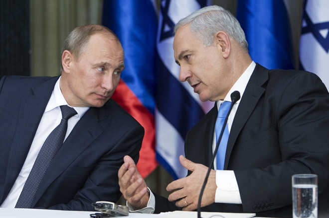 Tổng thống Nga Vladimir Putin từng nói: “Hơn một triệu công dân Israel nói tiếng Nga này là những người vận chuyển và truyền bá văn hóa và lối sống Nga. Họ duy trì liên lạc với những người thân sống ở Nga quanh năm, khiến mối quan hệ giữa hai nước trở nên đặc biệt gần gũi”. Mối quan hệ huyết thống được sử dụng như một liên kết, để tăng cường mối quan hệ thân thiện giữa Nga và Israel.