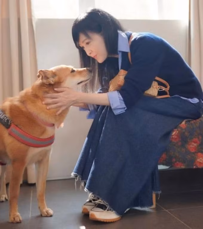 Ngoai hinh tre dang kinh ngac o tuoi 56 cua Chau Hue Man-Hinh-3