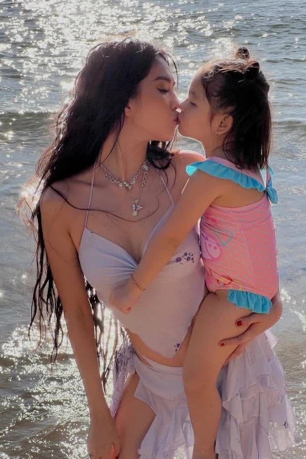 Cuoc song cua Ngoc Trinh khi khong con dai gia va scandal-Hinh-5