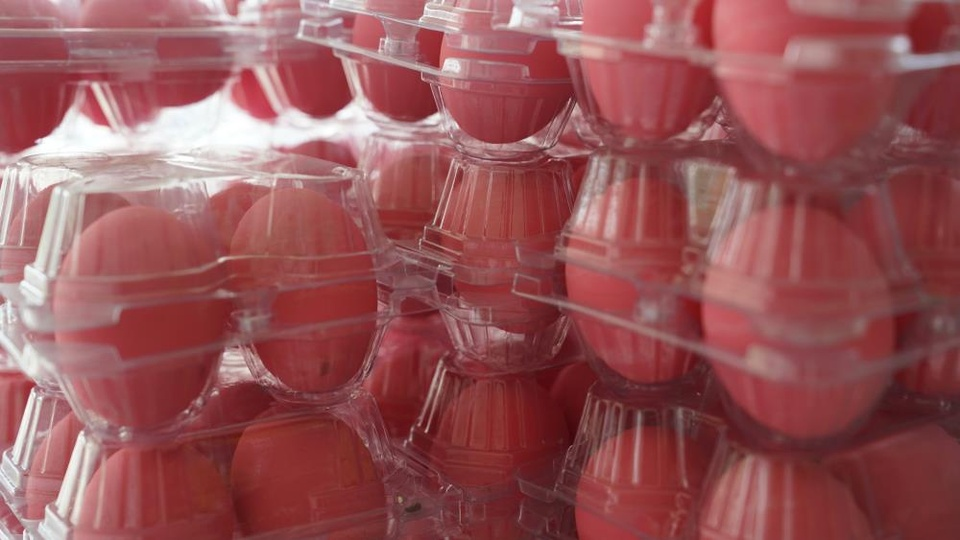 Mặc dù quả trứng được bảo quản của cô Phó có thể không ngon bằng quả trứng thế kỷ, nhưng nó chắc chắn là một minh chứng đáng chú ý về tuổi thọ của một số loại thực phẩm và sự khéo léo của con người trong việc tìm ra cách để chúng tồn tại lâu.