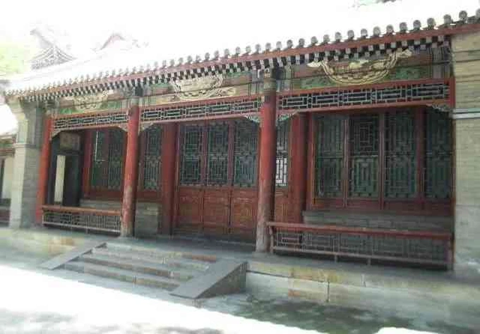 Vì những lý do kể trên nên ban quản lý Bảo tàng Cố Cung quyết định đóng cửa những nơi gọi là vùng cấm trong Tử Cấm Thành.