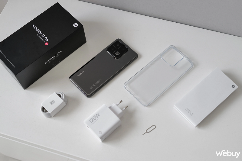 Có thể nói thế hệ Xiaomi 13 Pro mới ra mắt đã có một màn lột xác ngoạn mục, xứng đáng lựa là chọn hàng đầu trong phân khúc flagship cao cấp đầu năm 2023. (Ảnh: Webuy)