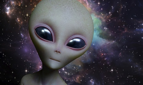 Thậm chí cô còn phác hoạ lên chiếc khăn giấy, những phần thi thể riêng biệt của các sinh vật này trông như thế nào. Glenn sau này không còn gặp được cô nữa, hai ngày sau đó cô bị điều động khẩn cấp sang làm việc ở Anh. Trước đó, theo tư liệu được nhà nghiên cứu UFO James Harder công bố, một vụ tai nạn hi hữu liên quan đến người ngoài hành tinh đã xảy ra vào cuối năm 1941 ở Mexico.