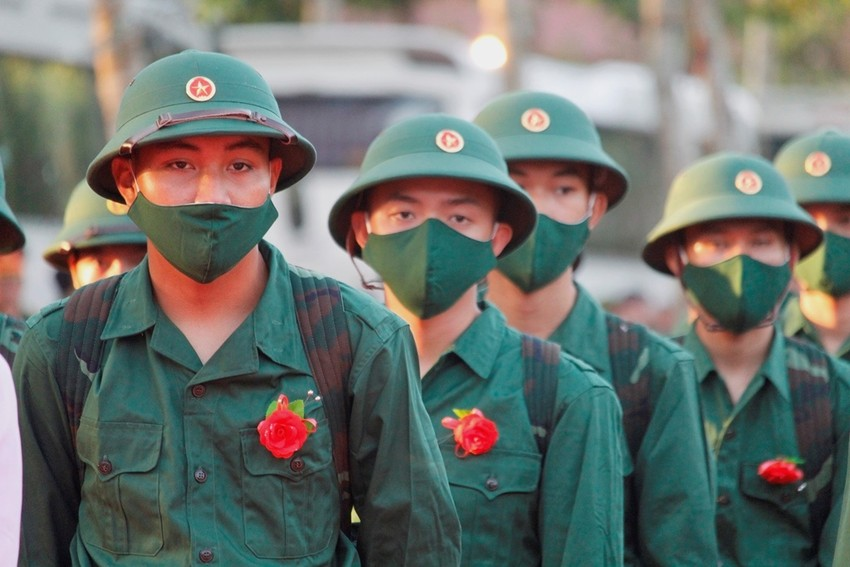 Bộ Quốc phòng trả lời về kiến nghị rút ngắn thời gian tại ngũ Bo Quoc phong tra loi ve kien nghi rut ngan thoi gian tai ngu