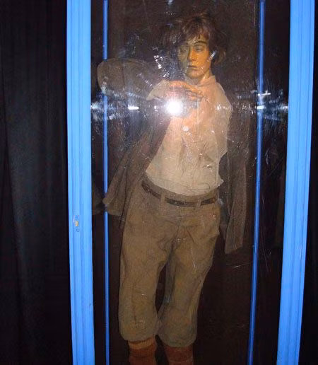 Nhân chứng cho hay tai nạn xảy ra vào mùa thu năm 1676 khi Matts một mình đi xuống trục Mårdskinns - một việc vô cùng nguy hiểm và rủi ro. Người thợ mỏ xấu số sau đó không bao giờ trở lại mặt đất. Người ta đều cho rằng Matts đã bỏ mạng sâu bên trong trục Mårdskinns.