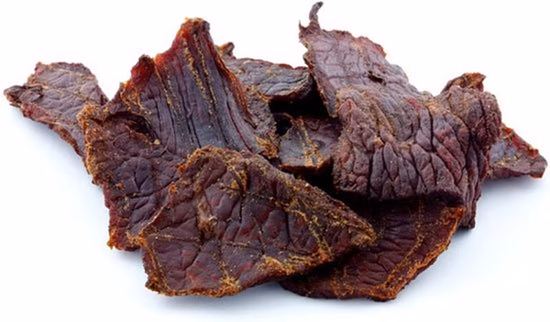 4. Thịt bò khô: Đây là món rất được ưa chuộng và phù hợp với môi trường không trọng lực, dinh dưỡng lại rất cao.