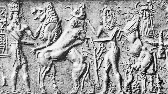 Vì vậy, xã hội nguyên thủy, kỹ năng nguyên thủy nhất đã bắt đầu xuất hiện, những bức tranh vẽ trên vách đá và trong hang động, làm ra đồ gốm, rồi tới những kiến thức ban đầu về việc dựng nhà ở, từng thứ một cứ dần dần xuất hiện.