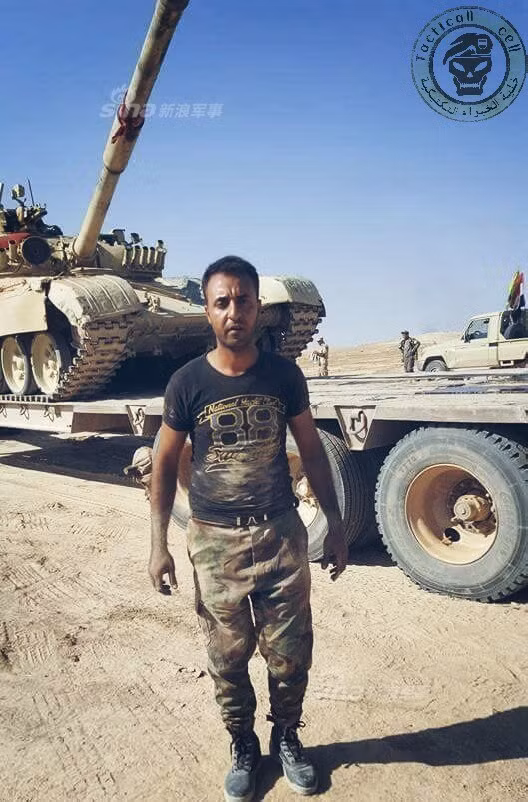 Ngoài ra còn có các xe tăng T-72 từ thời Liên Xô cũng được mang ra sử dụng. Trên thực tế, lực lượng thiết giáp Iraq đã tỏ ra yếu kém qua hai cuộc chiến tranh vùng vịnh lần thứ nhất và thứ hai khi họ gần như bị "xóa sổ" mà không có bất cứ một sự phản kháng nào. Nguồn ảnh: Sina.