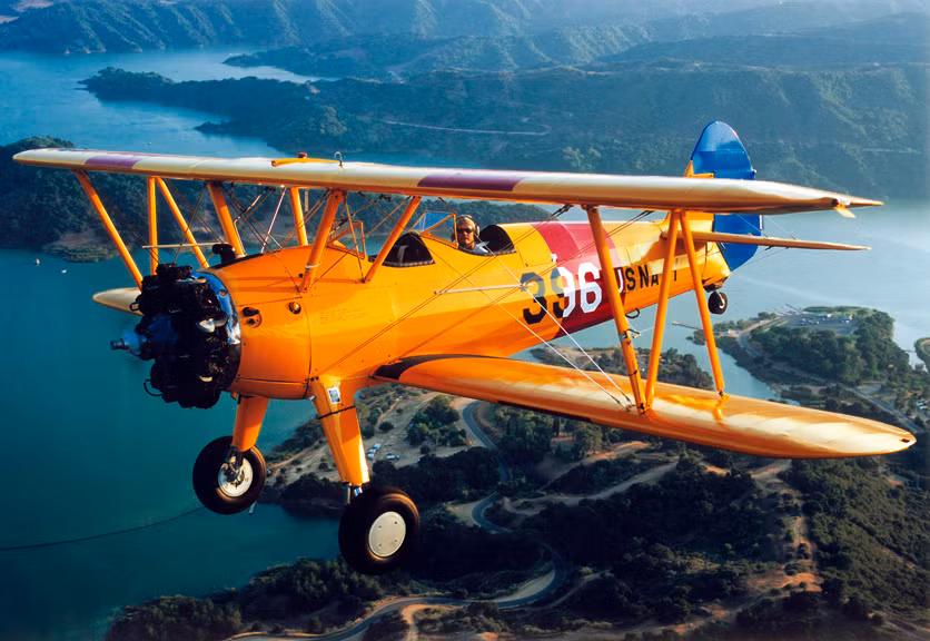 Điểm chung dễ nhận biết nhất của các loại máy bay thời chiến tranh thế giới thứ nhất chính là chúng đều có nhiều tầng cánh, ít nhất là hai cánh trở lên được xếp thành tầng chồng lên nhau. Nguồn ảnh: Biplane.