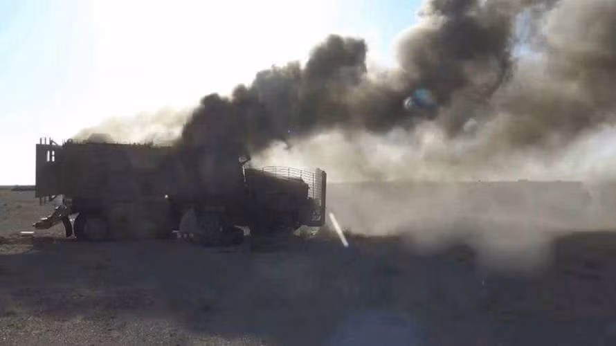 Nguyên nhân được các chuyên gia phân tích quân sự đưa ra đó là yếu tố con người của lực lượng quân đội nước này không được chú trọng và đánh giá cao. Ngoài những lực lượng "quý tộc" như không quân, hải quân ra thì phần lớn binh lính đều có xuất thân từ các gia đình nghèo, trình độ thấp và có tư tưởng không vững khi tham chiến. Nguồn ảnh: Sina.