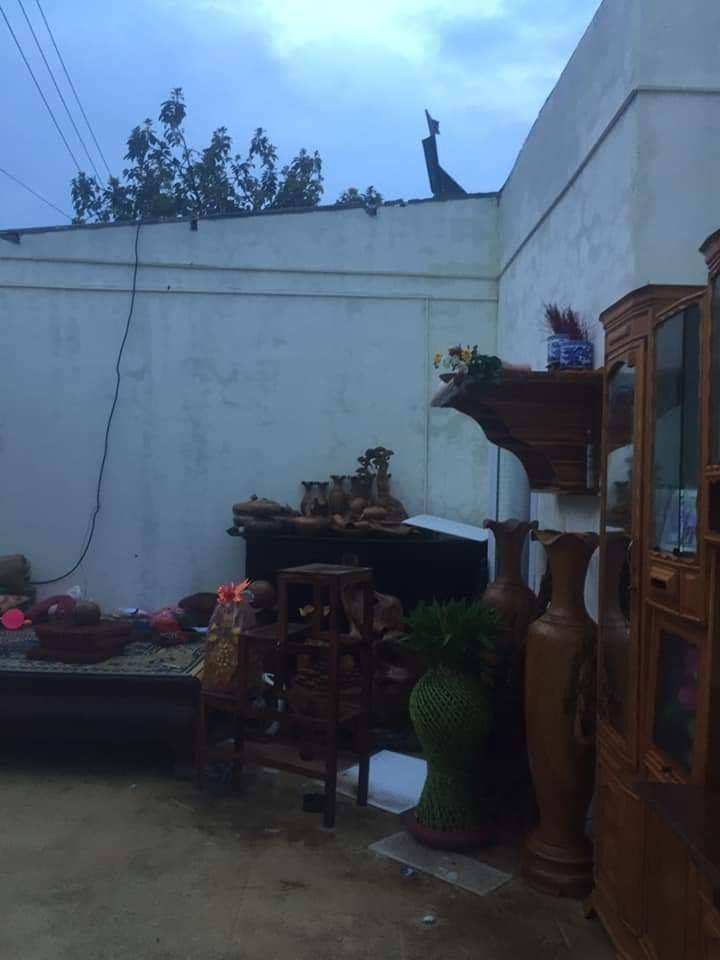 Theo Trung tâm Dự báo KTTV quốc gia cho biết, sáng nay (12/4), không khí lạnh đã ảnh hưởng đến hầu hết các tỉnh Bắc Trung Bộ và một số nơi ở phía Tây Bắc Bộ. Ở vịnh Bắc Bộ đã có gió đông bắc mạnh cấp 7, giật cấp 8.