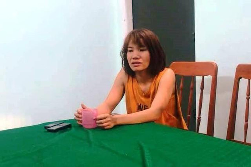 Lãnh đạo Công an huyện Bình Sơn, xác nhận chiều 14/2, Huyền cùng bạn trai và hai người bạn đến ghềnh đá ở bãi biển xã Bình Phú, huyện Bình Sơn vui chơi trong ngày lễ tình nhân Valentine. Sau đó, họ trở về khu vực cánh đồng vắng nấu nướng, gọt trái cây ăn tối ở xã Bình Phú. "Sau khi hai người bạn về, tôi và Mót ngồi chuyện trò, tâm sự. Nghe bạn trai bảo đã có người tình khác nên tôi ghen tuông, tức giận và đã lấy con dao gọt trái cây để bên cạnh đâm chết anh ta", Huyền khai.