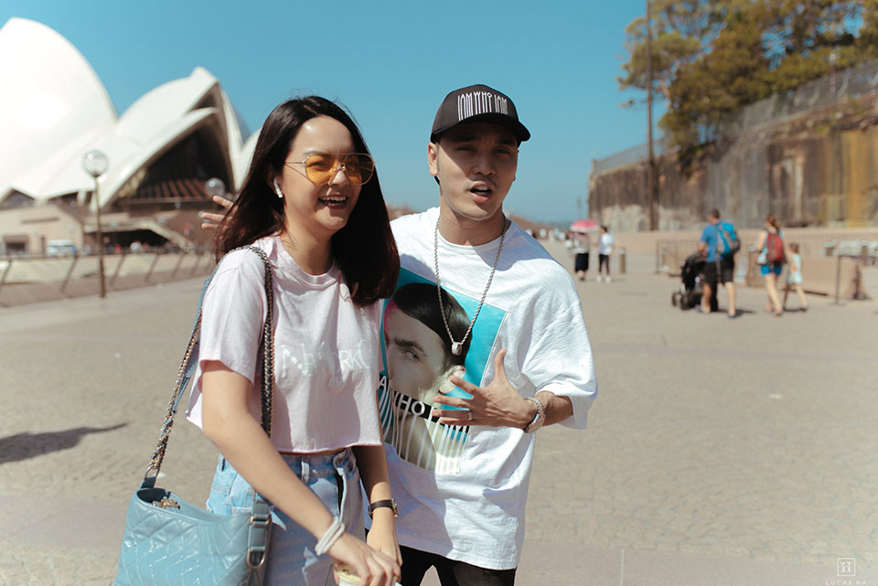 Vo chong Ung Hoang Phuc huong trang mat cung vi khach dac biet-Hinh-3