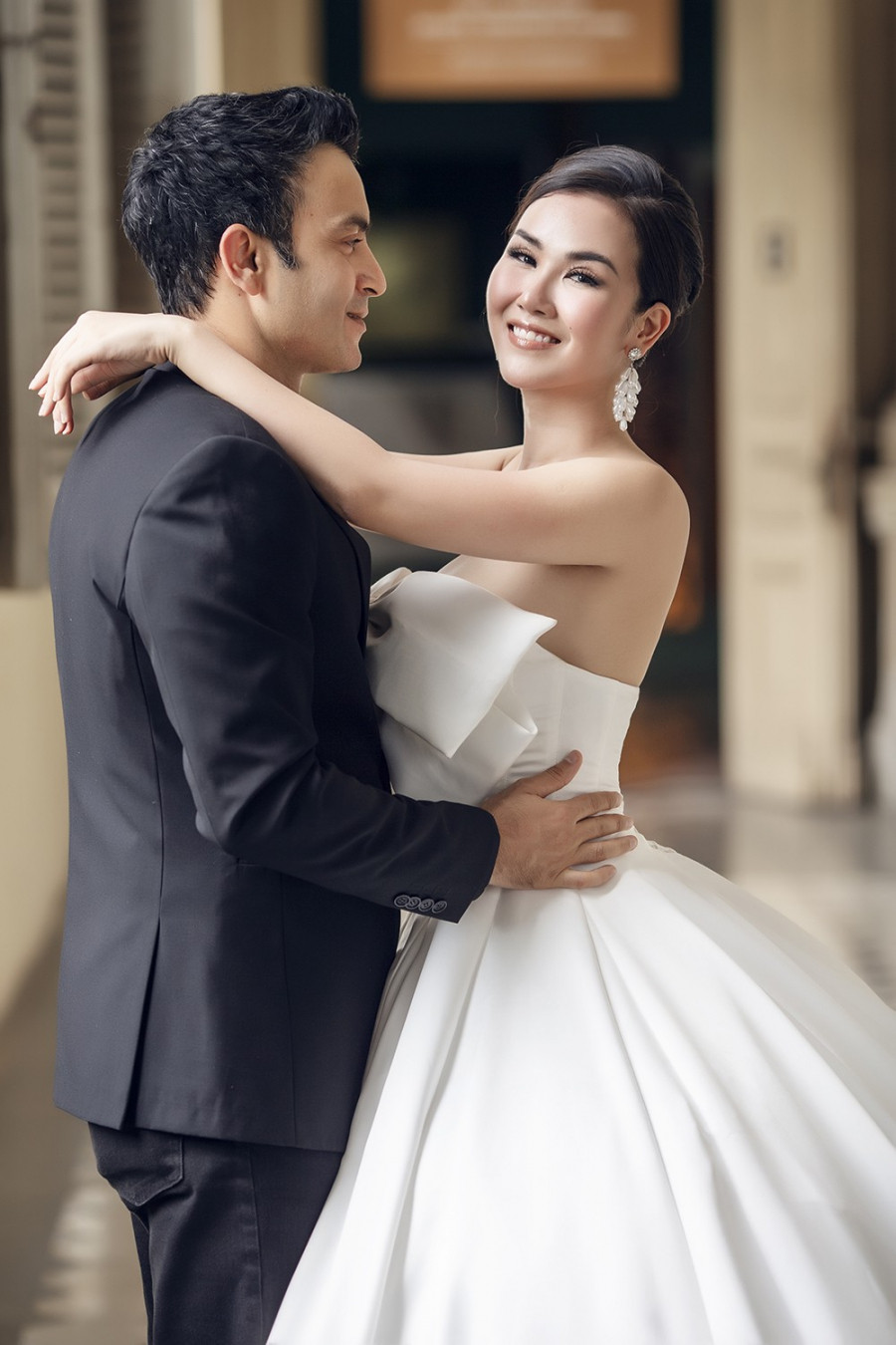 He lo ban trai nuoc ngoai cua ca si Vo Ha Tram-Hinh-7