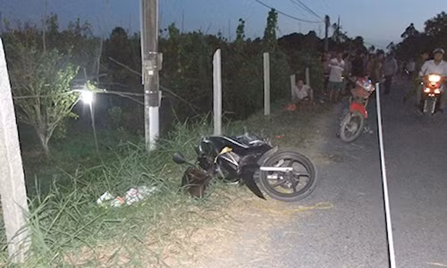 Chong dien cuong cam dao dam chet vo vi ghen tuong