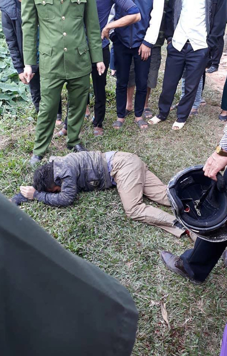 Trao đổi với PV, ông Nguyễn Hữu Hoa - Chủ tịch UBND xã Bắc Sơn cho biết, chính quyền địa phương có nhận được tin báo từ người dân. Ngay khi tiếp nhận tin báo, lực lượng cảnh sát khẩn trương đến hiện trường để xử lý.