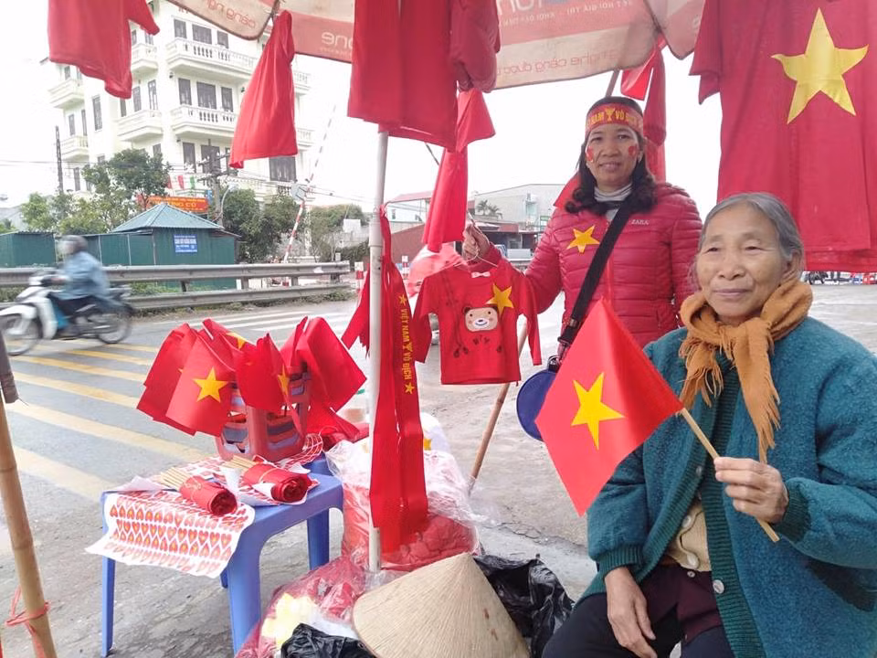 Những người hâm mộ bóng đá hy vọng điều tuyệt vời nhất sẽ đến với đội tuyển Việt Nam trên đất Malaysia.