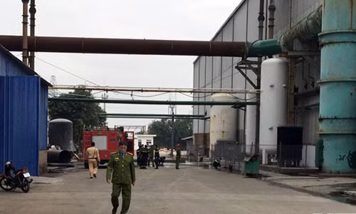 No lo luyen thep cong ty Dragon Hai Phong, 4 nguoi trong thuong