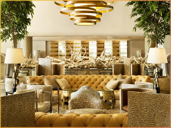 Một phòng khách khác. Trong dinh thự có khu dành riêng cho các vị khách nổi tiếng của gia đình. Ảnh: Vanity Fair.