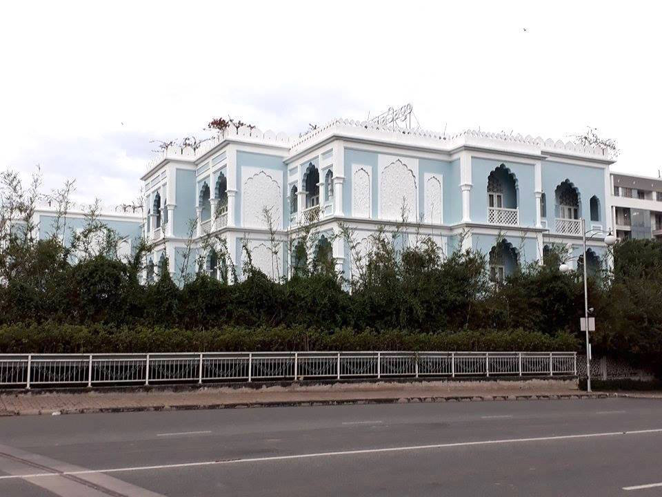 Chua thoat an ban lua Tau: Khaisilk am tham ban 2 lau dai ngan ty-Hinh-2